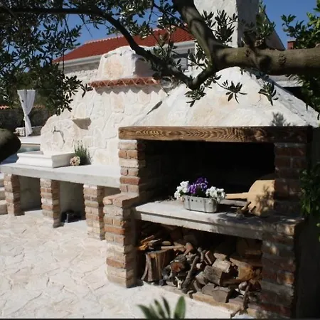 Vi La Mare With Heated Pool Apartment Zadar
