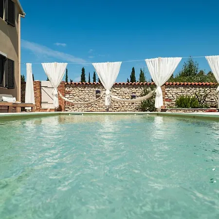 Vi La Mare With Heated Pool * Zadar