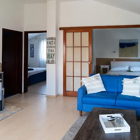 Vi La Mare With Heated Pool Zadar