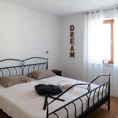 Apartment Vi La Mare With Heated Pool *