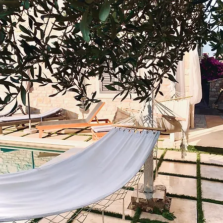 Vi La Mare - Mediterranes Apartment-feeling Mit Poolgenuss *