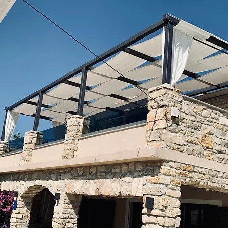 Vi La Mare With Heated Pool * زادار