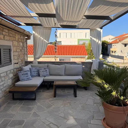 Vi La Mare - Mediterranes Apartment-feeling Mit Poolgenuss * Zadar