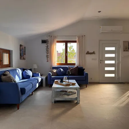 Vi La Mare - Mediterranes Apartment-feeling Mit Poolgenuss