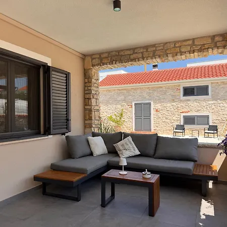 Apartmán Vi La Mare - Mediterranes Apartment-feeling Mit Poolgenuss