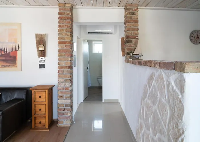 Appartement Vi La Mare - Mediterranes Apartment-feeling Mit Poolgenuss Zadar